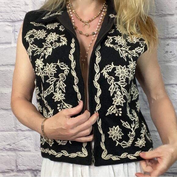 Vintage 90’s wool blend vest - Picture 1 of 9